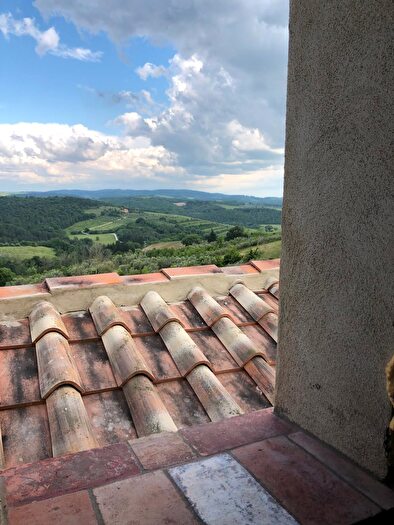 Casa con 7 locali in vendita in Barberino Tavarnelle