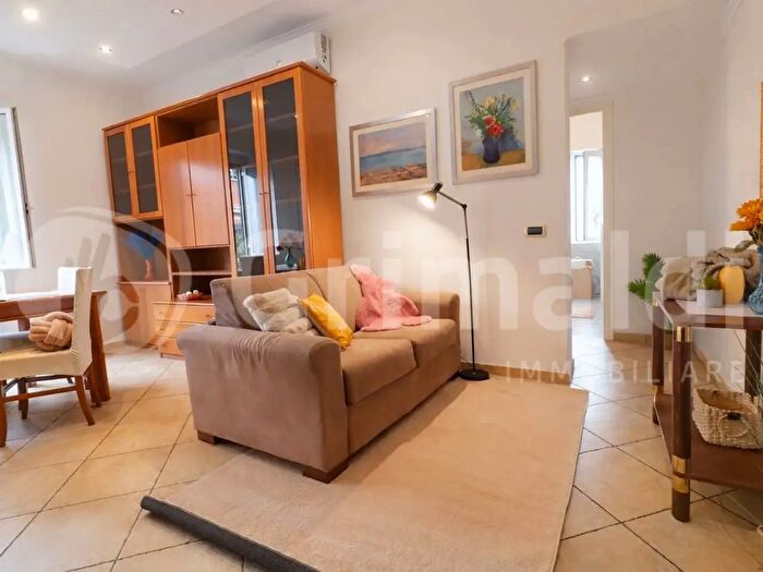 Appartamento bilocale in vendita in Via Enrico Bondi, Roma