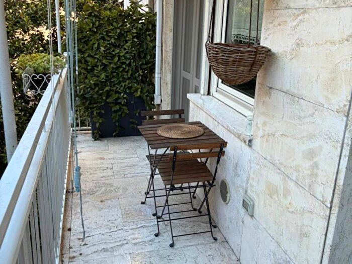 Appartamento bilocale in affitto in Via Nino Bonnet, Garibaldi Corso Como, Milano