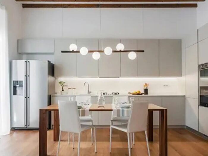 Appartamento trilocale in vendita in Milano