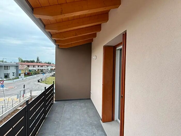 Appartamento quadrilocale in vendita in Via Piave, Azzano Decimo