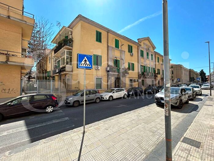 Appartamento trilocale in affitto in Via Maggio, Centro Storico, Messina