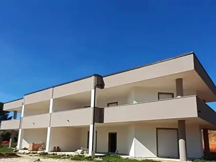 Casa con 5 locali in vendita in Località Montebeltrano, Paterno Calabro