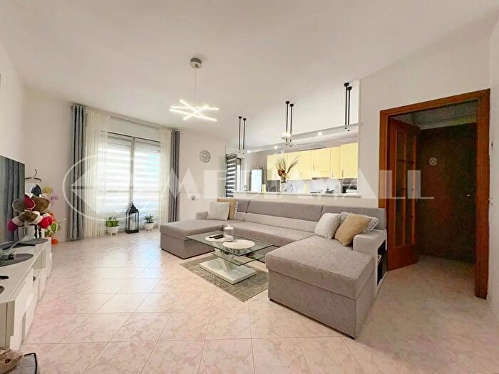 Appartamento con 5 locali in vendita in Via Canal, San Michele Al Tagliamento