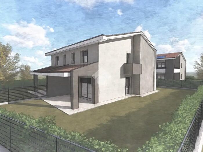 Casa con 5 locali in vendita in Via Pompea, Pescantina