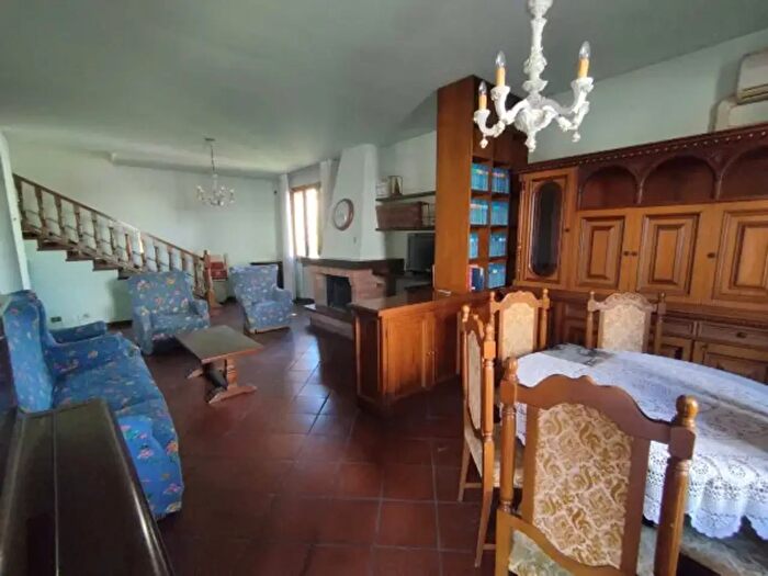 Casa con 6 locali in vendita in Via Giacomo Matteotti d, Castelnuovo Rangone