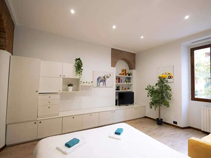 Appartamento monolocale in affitto in Viale Premuda, Milano