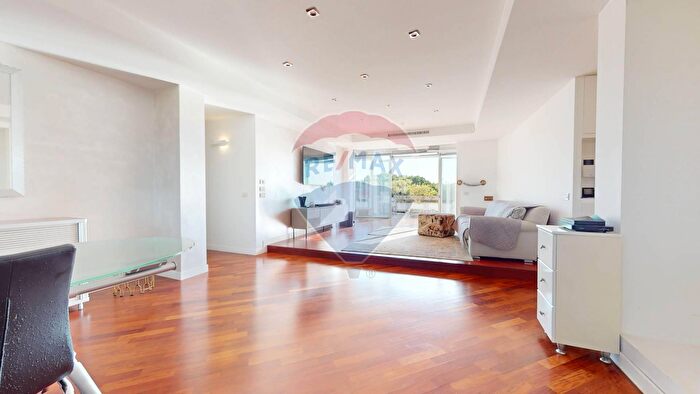 Appartamento con 5 locali in vendita in Montegrotto Terme