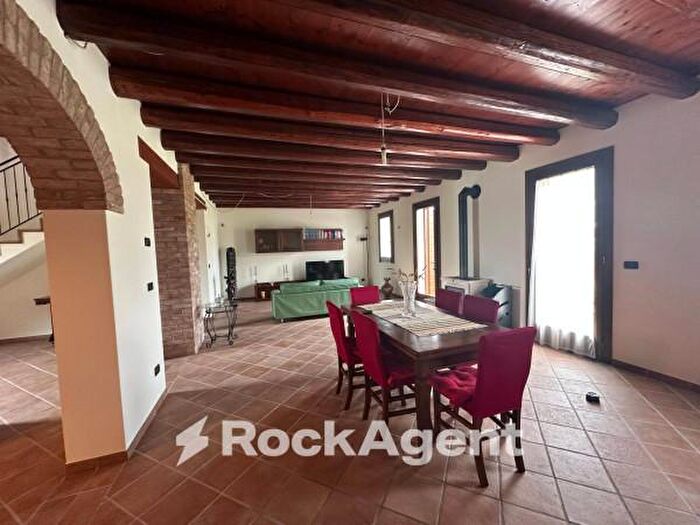 Casa quadrilocale in vendita in Vicolo a Canova, Fiesso DArtico