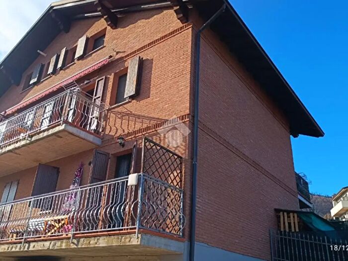 Appartamento con 5 locali in vendita in Via Sandro Pertini, Toano