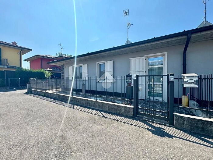 Casa trilocale in vendita in Via Bilvecchio, Quintano