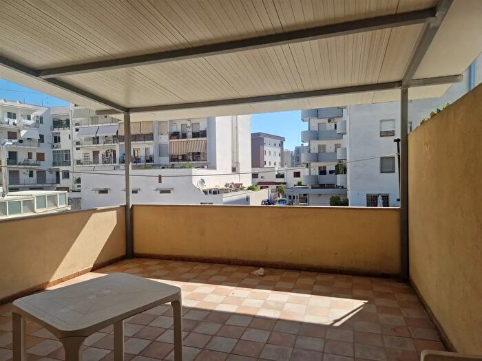 Appartamento quadrilocale in affitto in Viale Japigia, Lecce