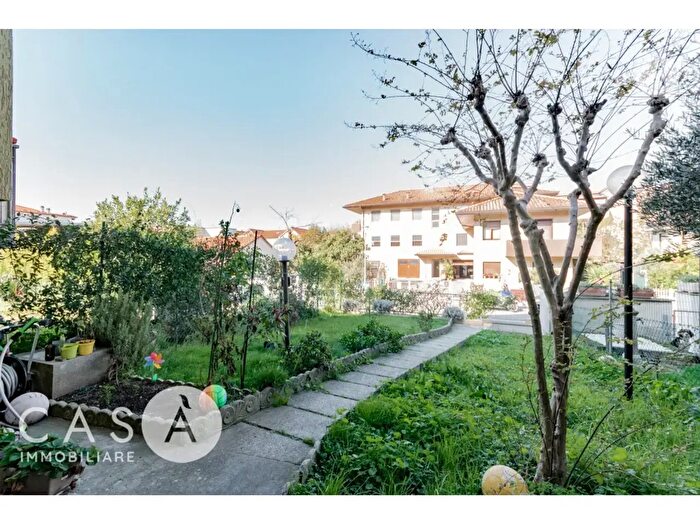 Appartamento con 5 locali in vendita in Via Montanari, Gatteo