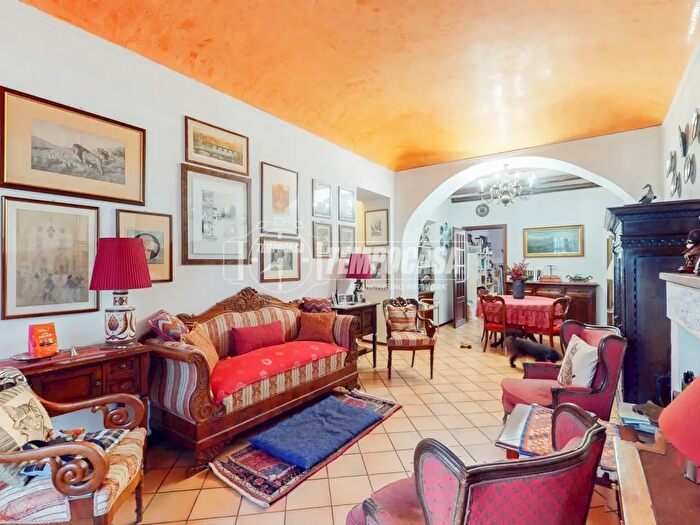 Appartamento con 5 locali in vendita in Via Vincenzo Gioberti, Torino