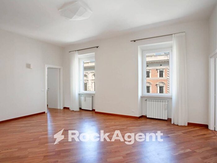 Appartamento trilocale in affitto in Via Sallustiana, Sallustiano, Roma