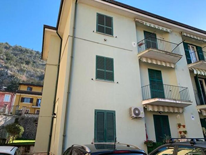 Appartamento con 5 locali in vendita in Via Spinelle, Sora