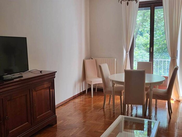 Appartamento trilocale in vendita in Via Cadore, Cadore, Milano