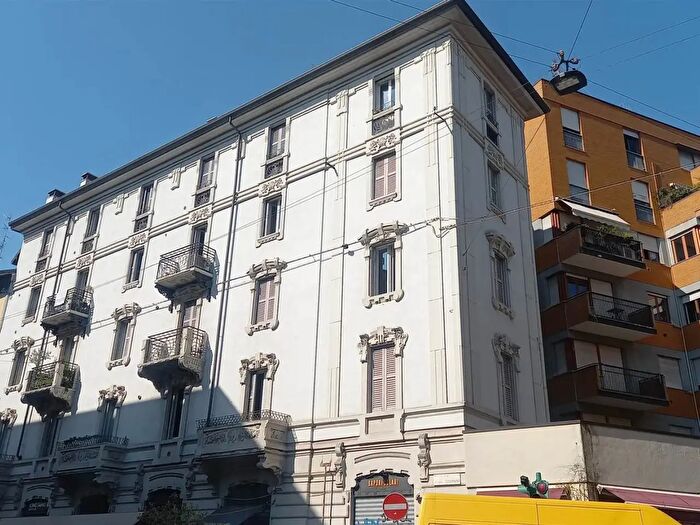 Appartamento bilocale in affitto in Via Antonio Stoppani, Milano