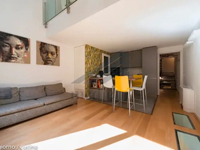 Appartamento trilocale in vendita in Via Eugenio Villoresi, Milano