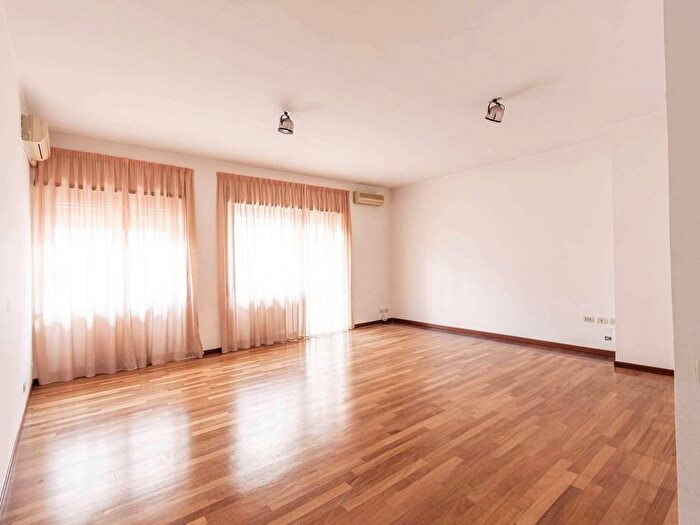 Appartamento quadrilocale in affitto in piazzale Roberto Ardigò, Ardeatino Montagnola, Roma