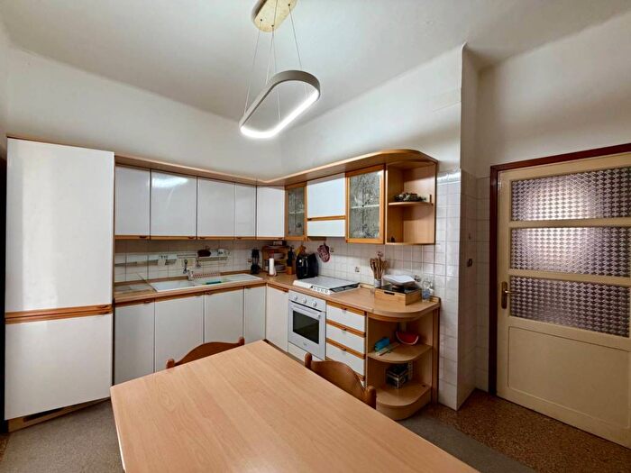 Appartamento quadrilocale in affitto in Via Patrioti, Centro, Albenga