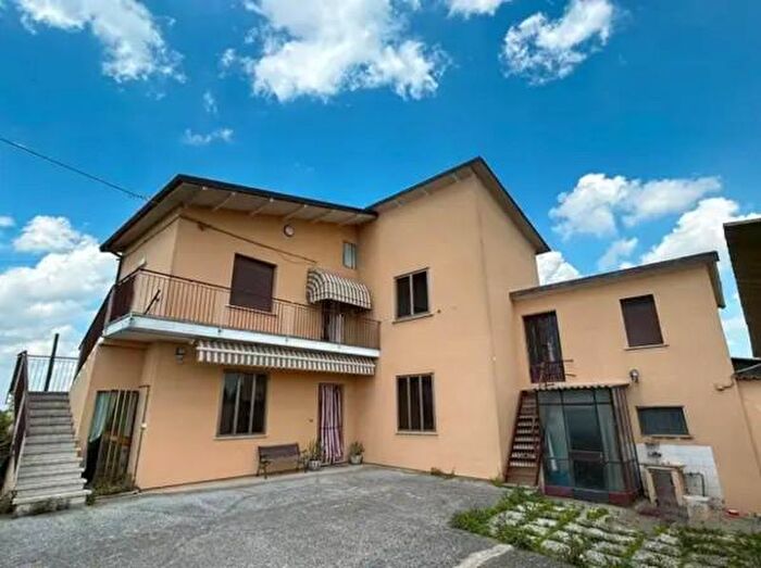 Casa con 6 locali in vendita in Via Pascolon, Boara Pisani