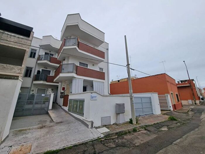 Appartamento bilocale in affitto in Via Vittorio Alfieri, Arnesano