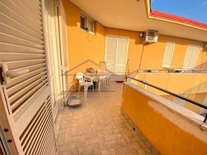 Appartamento trilocale in vendita in Via Cumana, Giugliano In Campania