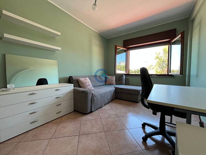 Appartamento trilocale in affitto in Fortuna Corvo, Catanzaro