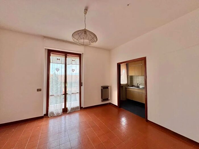 Appartamento con 8 locali in vendita in Ponsacco