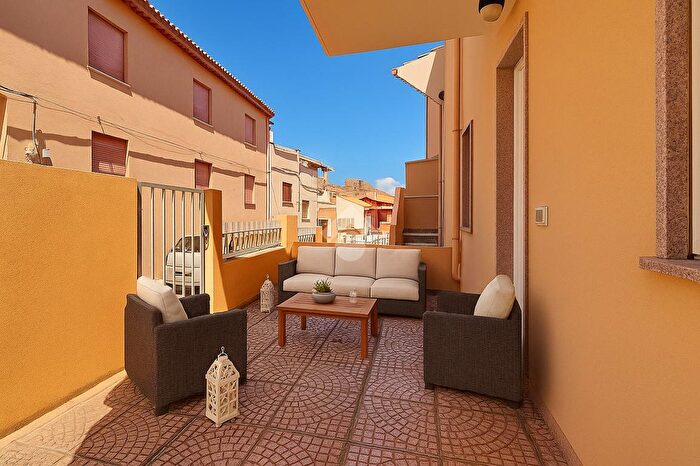 Appartamento trilocale in vendita in Via SantAntonio Abbate, Castelsardo