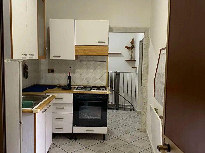 Appartamento trilocale in vendita in Via Donatello, Carrara
