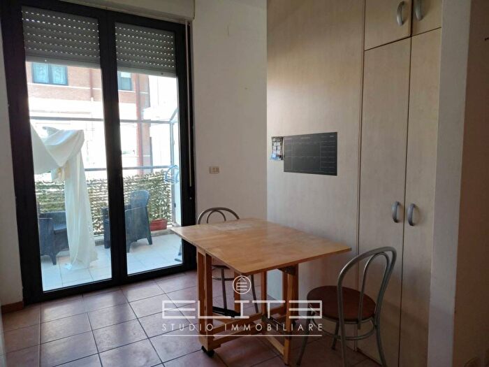 Appartamento monolocale in affitto in Via Palmiro Togliatti, Q, Ancona