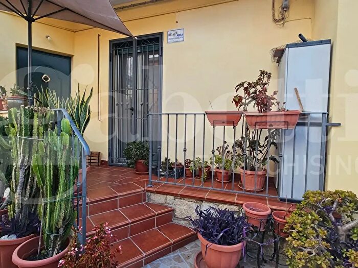 Appartamento trilocale in vendita in Via Giorgio La Pira, Termini Imerese