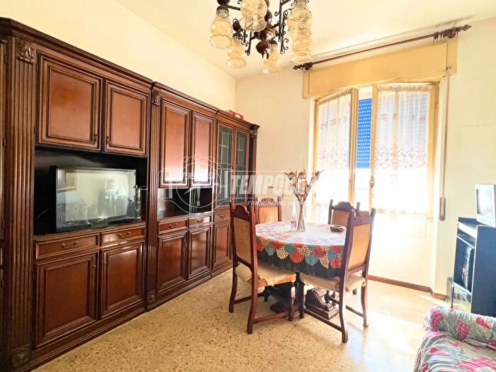 Appartamento trilocale in vendita in Agrate Brianza