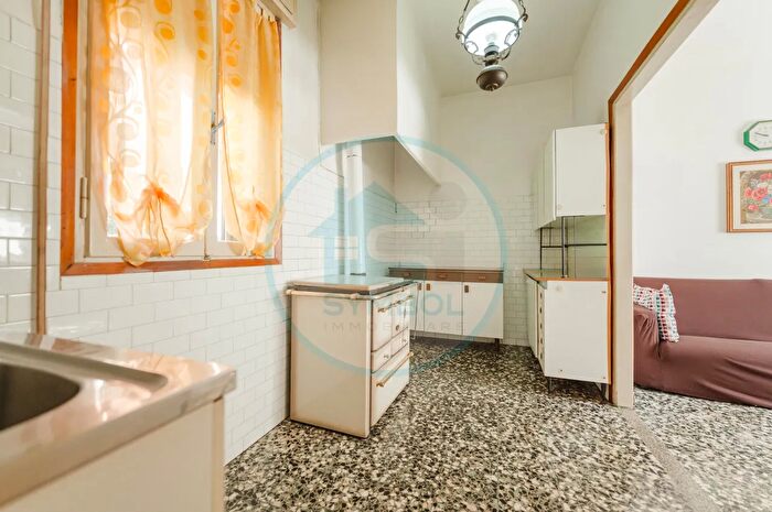 Casa con 7 locali in vendita in Via Campania, Martellago