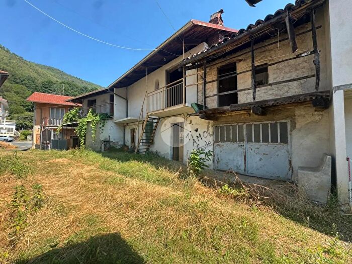 Casa trilocale in vendita in Via Vallo, Varisella