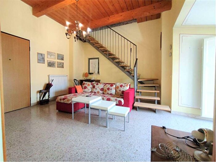 Appartamento con 6 locali in affitto in Via del Pavone, Piazza Napoleone San Michele, Lucca