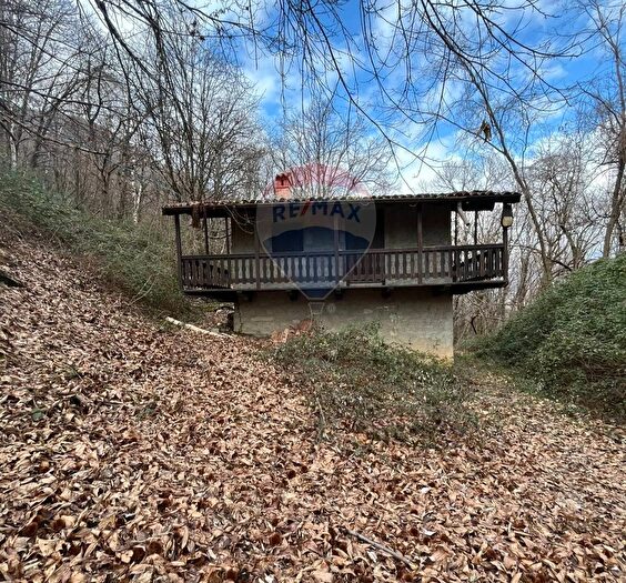 Casa con 10 locali in vendita in Via Brugali, Albino