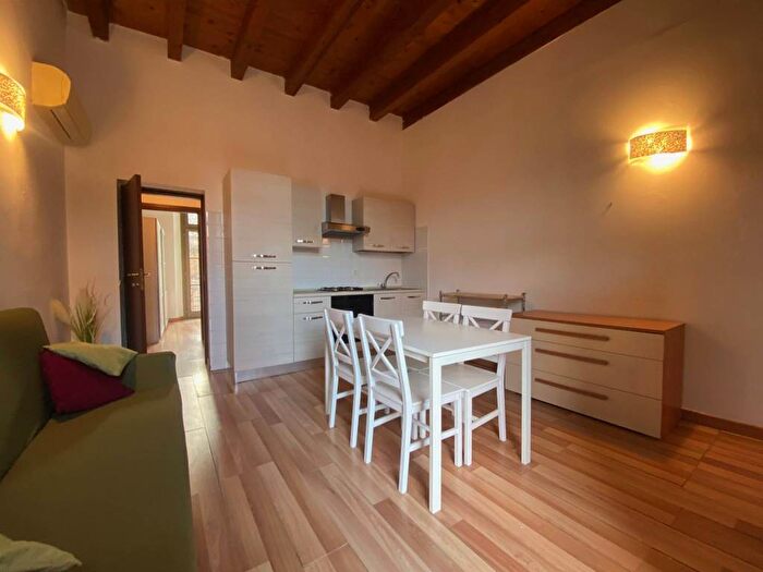 Appartamento trilocale in affitto in Via Bastioni, Città Bassa Laghi, Lodi