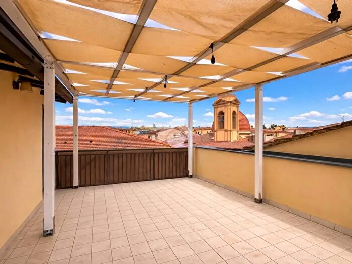 Appartamento quadrilocale in vendita in Via della Misericordia, Pontedera