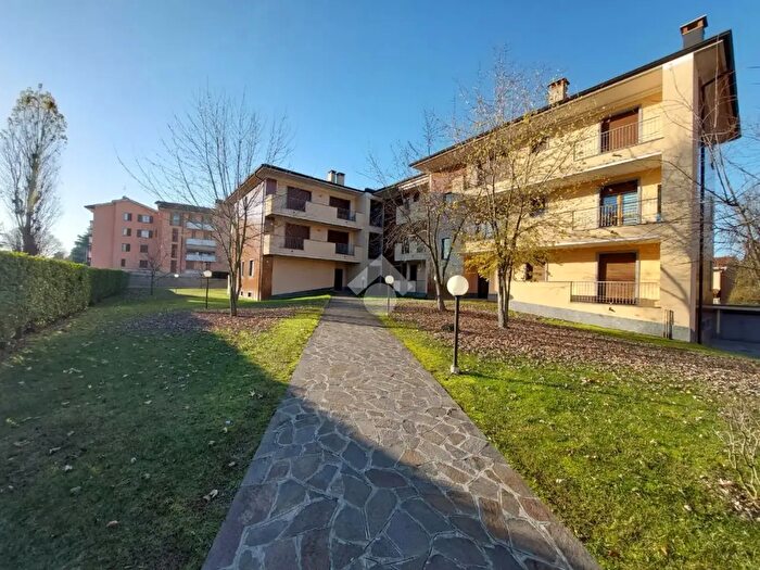 Appartamento bilocale in vendita in Via della Noce, Abbiategrasso