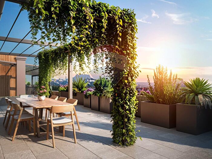 Appartamento trilocale in vendita in Viale SanntAnna, Verbania