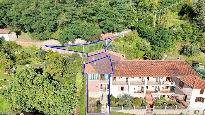 Casa quadrilocale in vendita in Via Leonardo Bistolfi, Camburzano