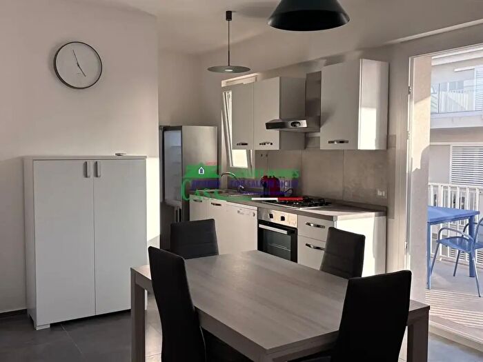 Appartamento trilocale in affitto in Piazza Rabito, Ragusa