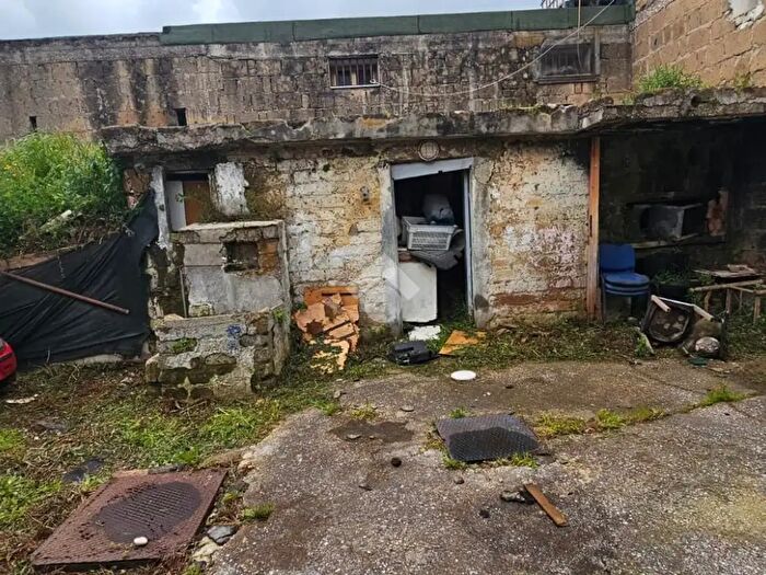 Casa con 6 locali in vendita in Via SantAnna, Nola