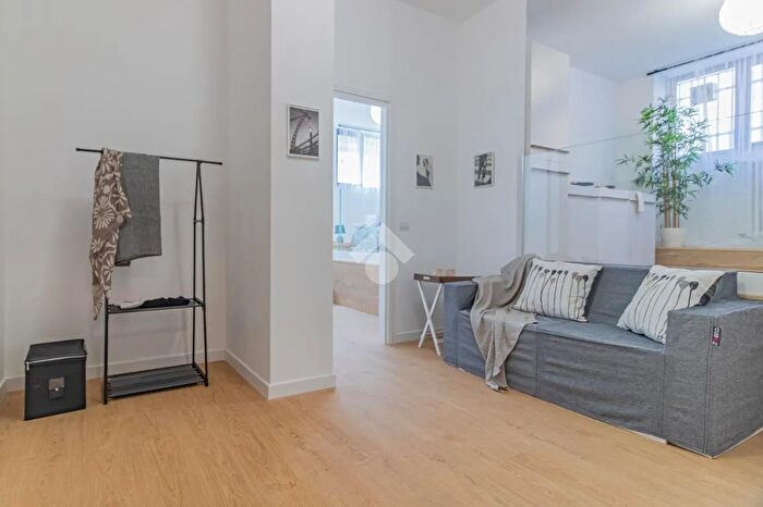 Appartamento bilocale in vendita in Via Ennio, Milano