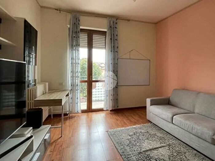 Appartamento trilocale in vendita in Via Ferdinando Gabotto, Asti