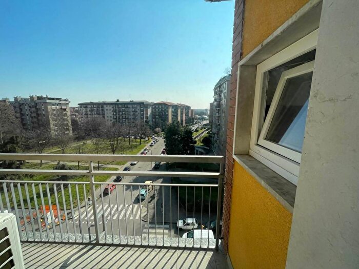 Appartamento monolocale in affitto in Via Ettore Ponti, Barona, Milano