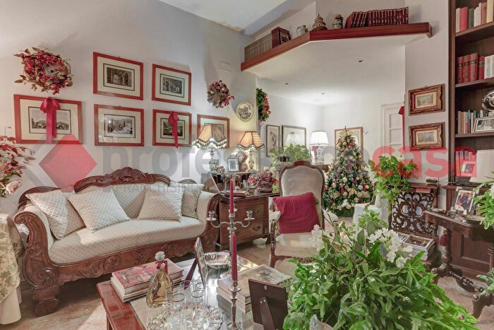 Appartamento quadrilocale in vendita in Via Cassia, Roma